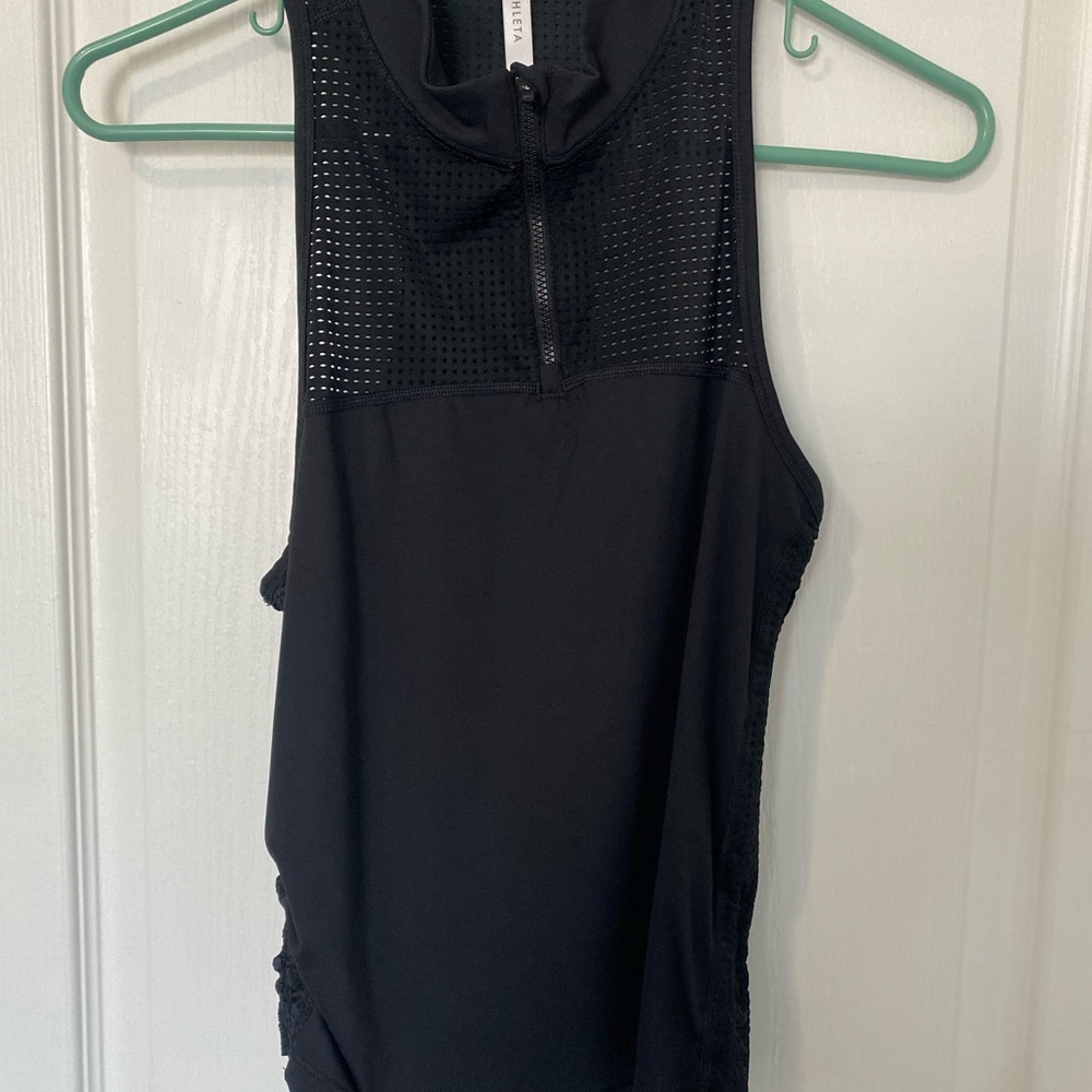 Athleta Hiit it tank